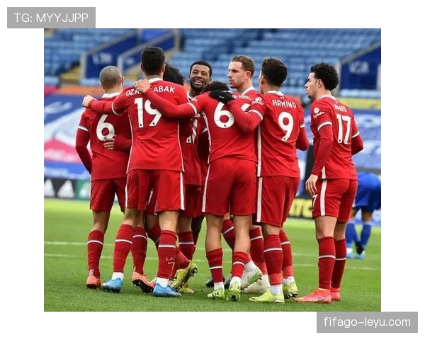 欧洲杯再掀波澜：关键进球力挽狂澜，球队晋级前景豁然开朗