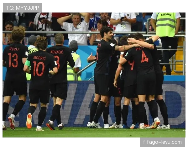 冰岛领袖球员闪耀赛场,球队状态回升点燃世界杯新希望 冰岛领袖球员闪耀赛场,球队状态回升点燃世界杯新希望