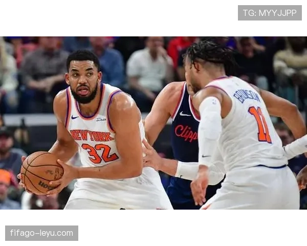 卡尔-安东尼·唐斯篮下强攻拉开内线效率差异明显